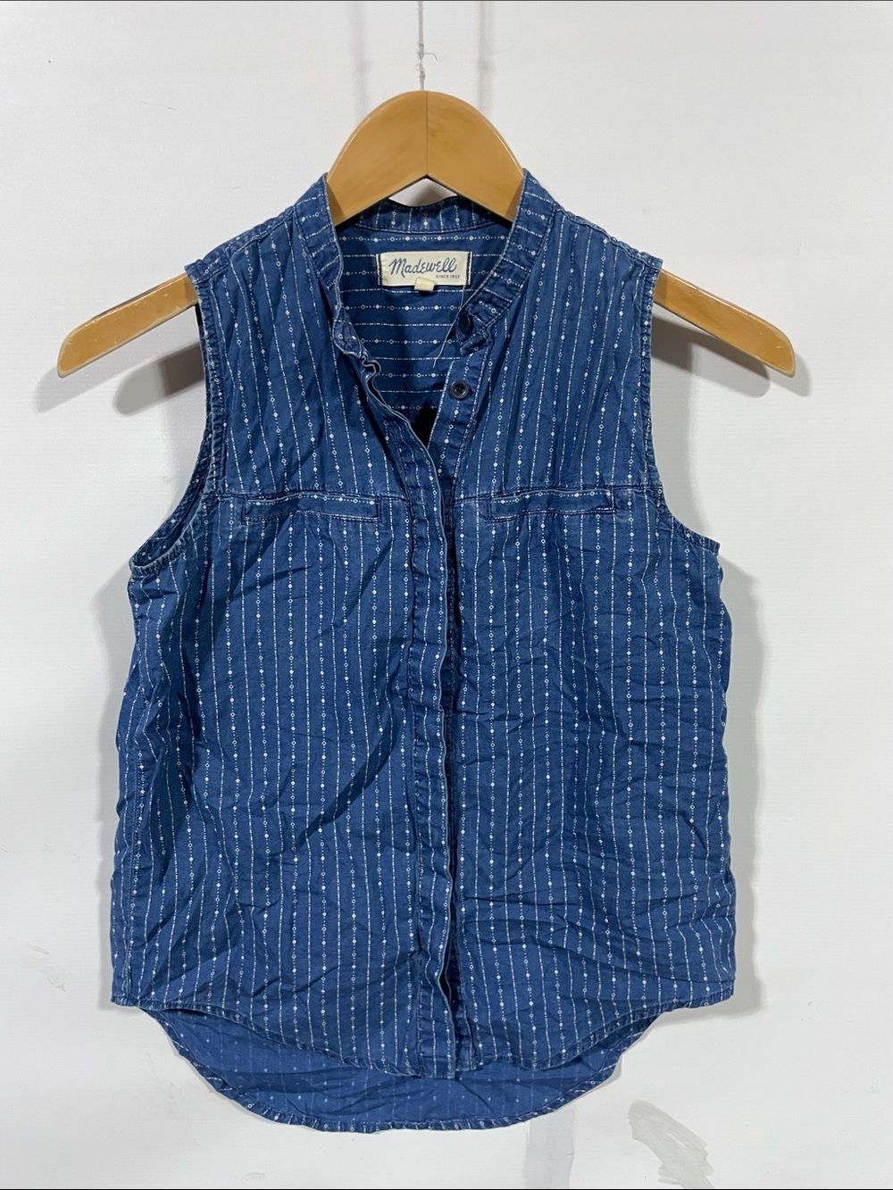 Madewell Blue Pinstripe Sleeveless Button Front Top